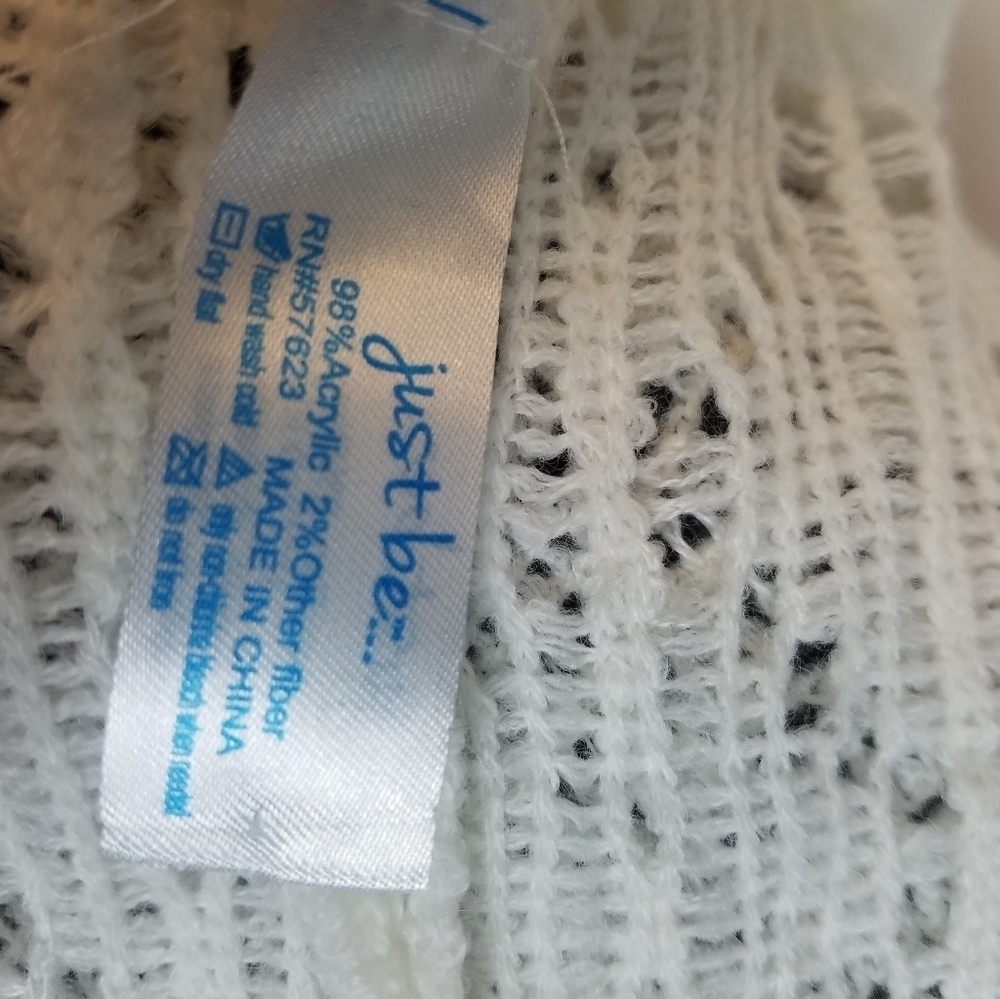 Just be open front Fringe hemline wrap sweater - Picture 6 of 6